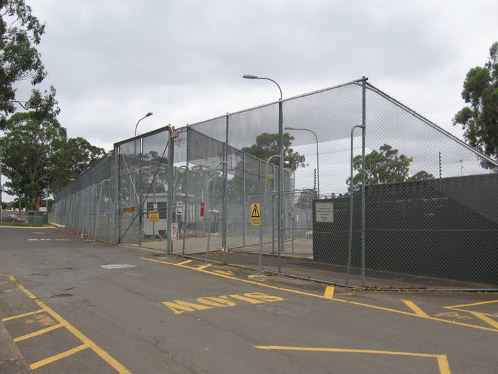 External fences, Villawood IDC